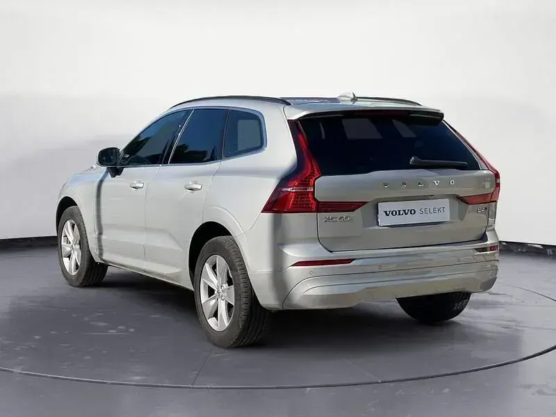 Usata Volvo XC60 Core 197 CV (144 kW) 2023 Grigio SUV