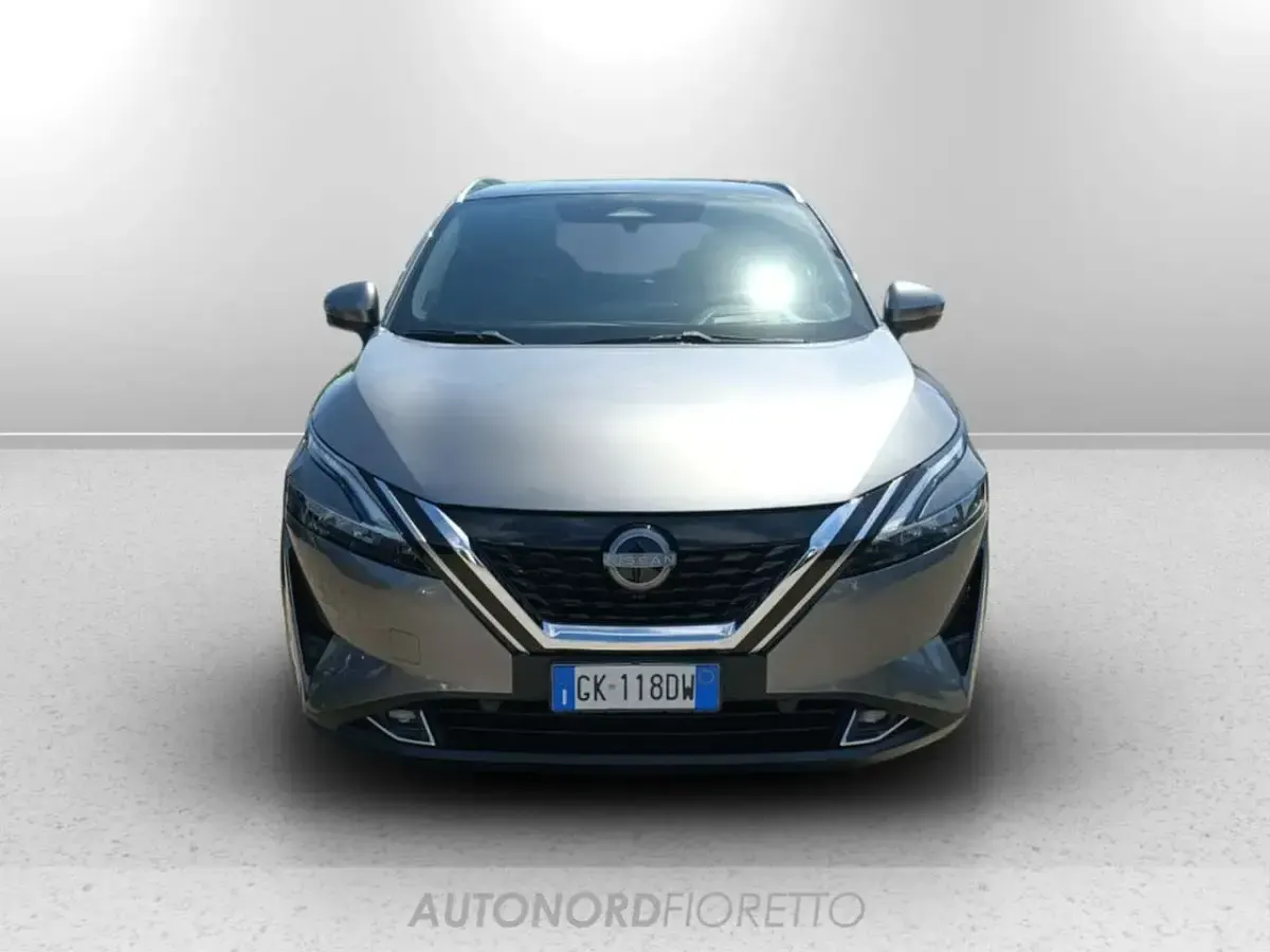 Usata Nissan Qashqai Tekna+ 158 CV (116 kW) 2023 Grigio SUV