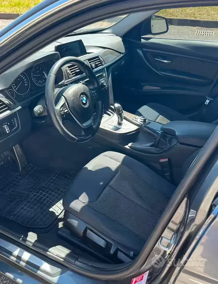 Usata BMW 330 Luxury Line 258 CV (189 kW) 2013 Station wagon