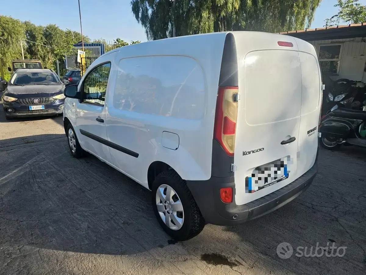Usata Renault Kangoo 90 CV (66 kW) 2019 Bianco Monovolume