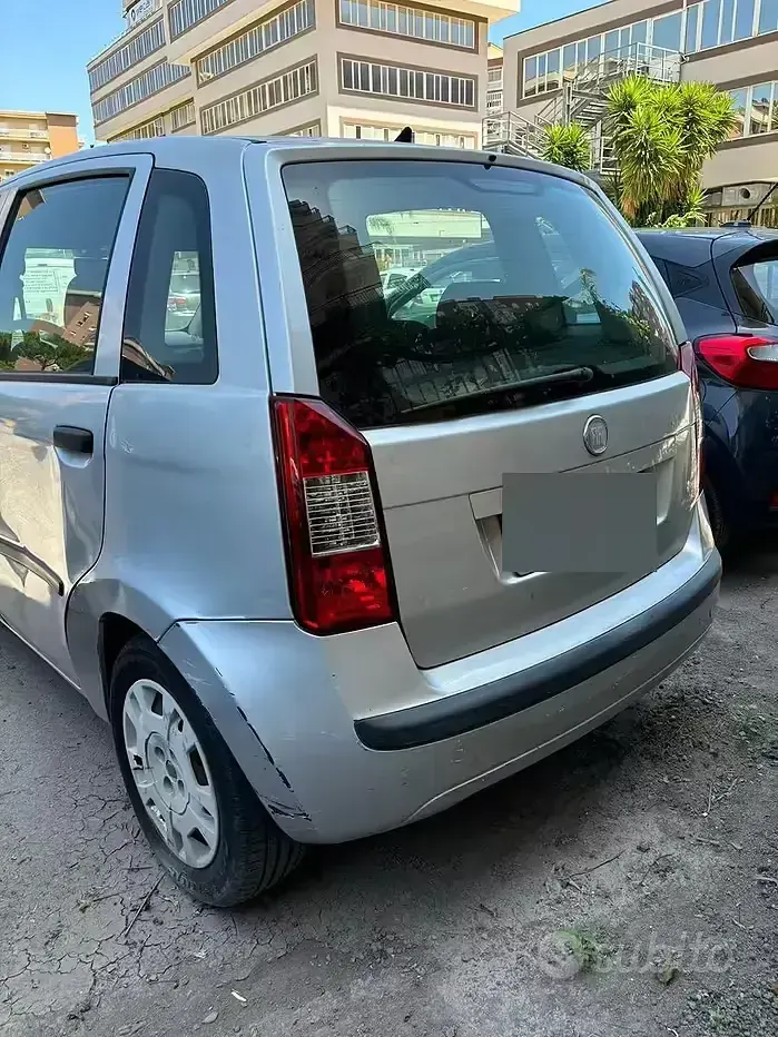 Usata Fiat Idea 69 CV (50 kW) 2008 Grigio Monovolume