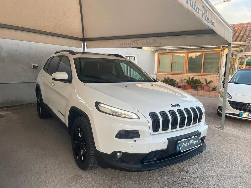 Usata Jeep Cherokee Night Eagle 200 CV (147 kW) 2017 Bianco SUV