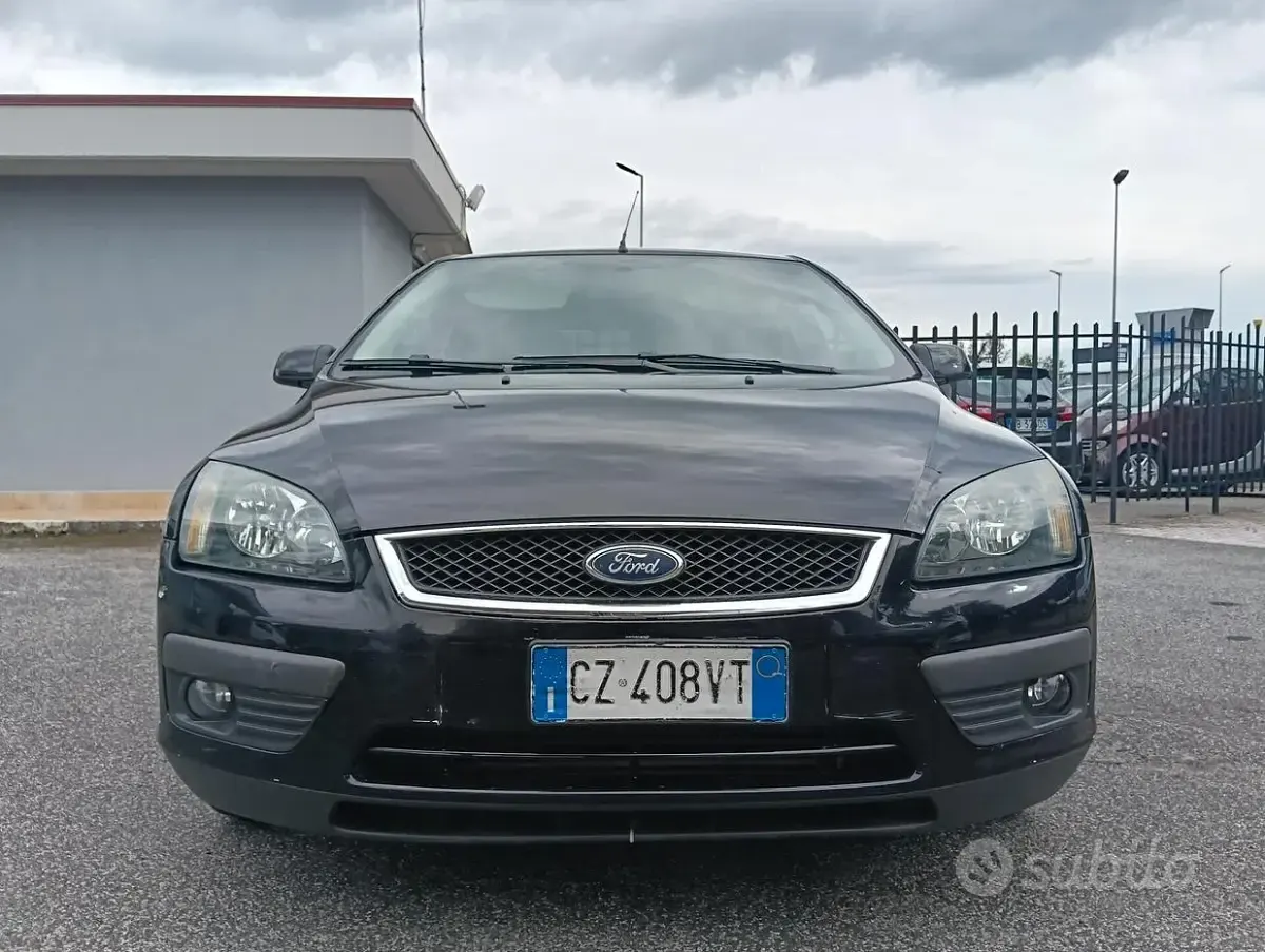 Usata Ford Focus 90 CV (66 kW) 2006 Other Berlina