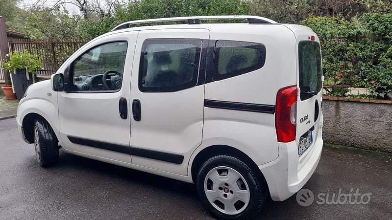 Usata Fiat Qubo Trekking 95 CV (69 kW) 2017 Bianco Monovolume
