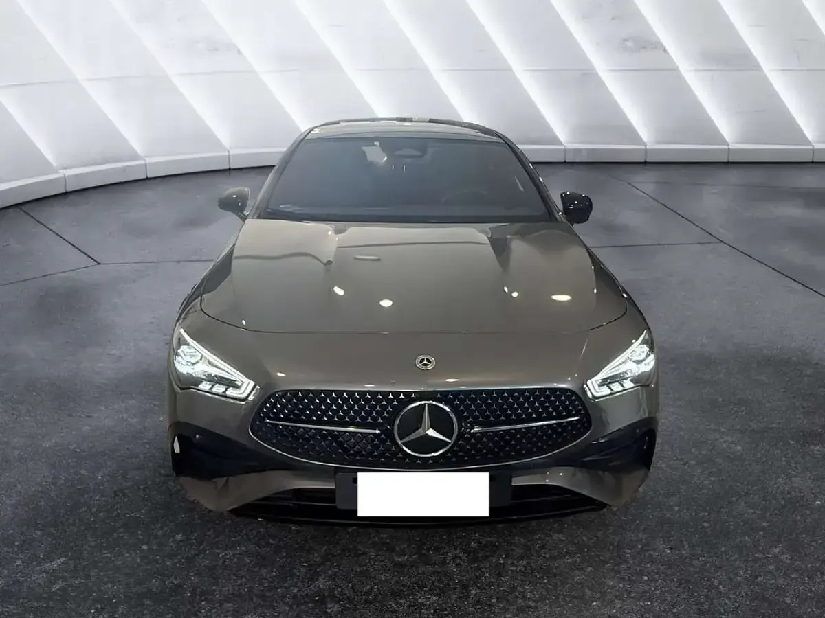 Usata Mercedes CLA200 Advanced Plus 150 CV (110 kW) 2024 Grigio Berlina