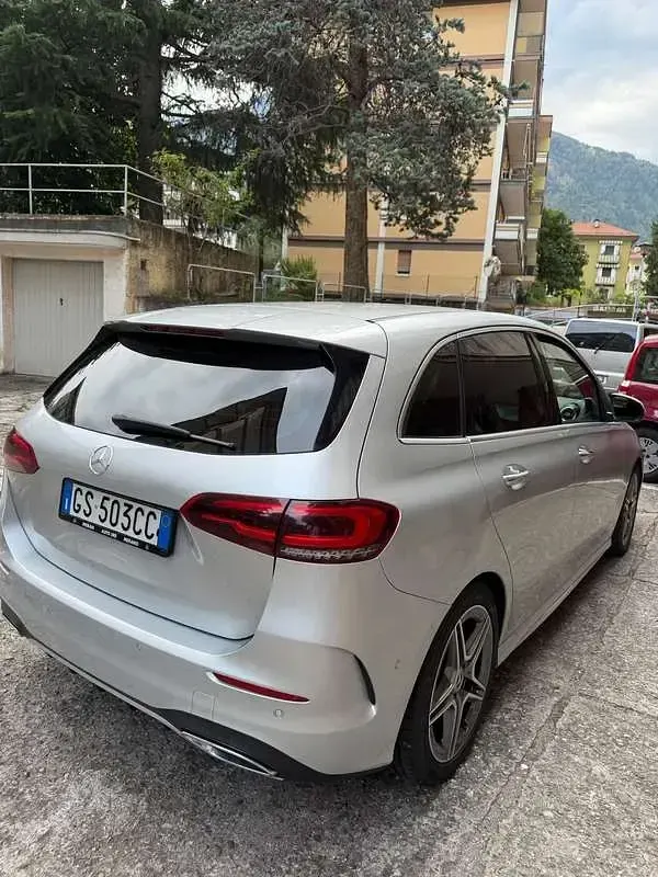 Usata Mercedes B200 Premium 150 CV (110 kW) 2021 Utilitaria