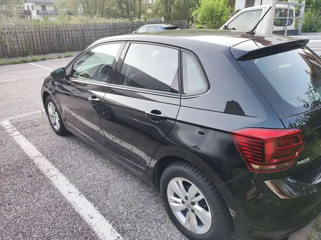 Usata VW Polo Comfortline 90 CV (66 kW) 2018 Nero Utilitaria