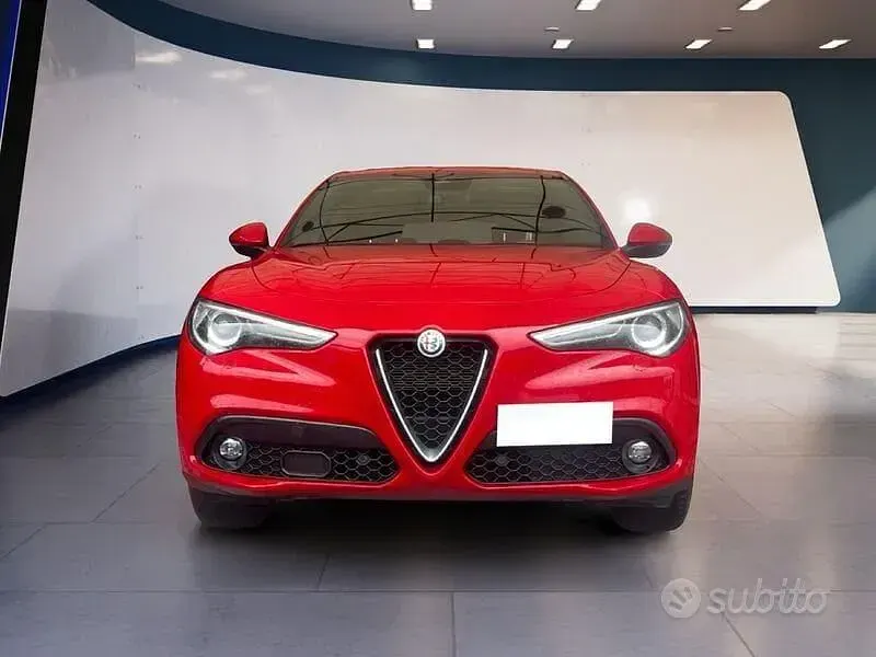 Usata Alfa Romeo Stelvio 190 CV (139 kW) 2022 Rosso SUV