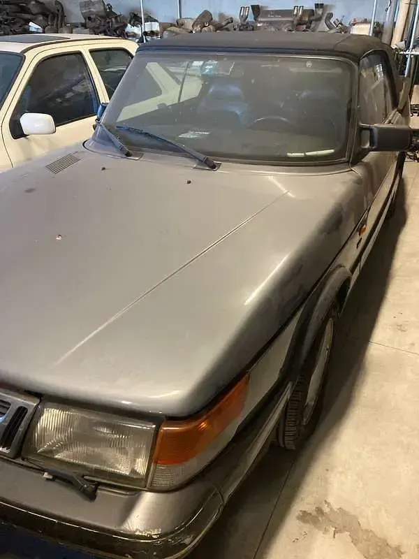 Usata Saab 900 Cabriolet 179 CV (131 kW) 1991 Grigio Cabrio
