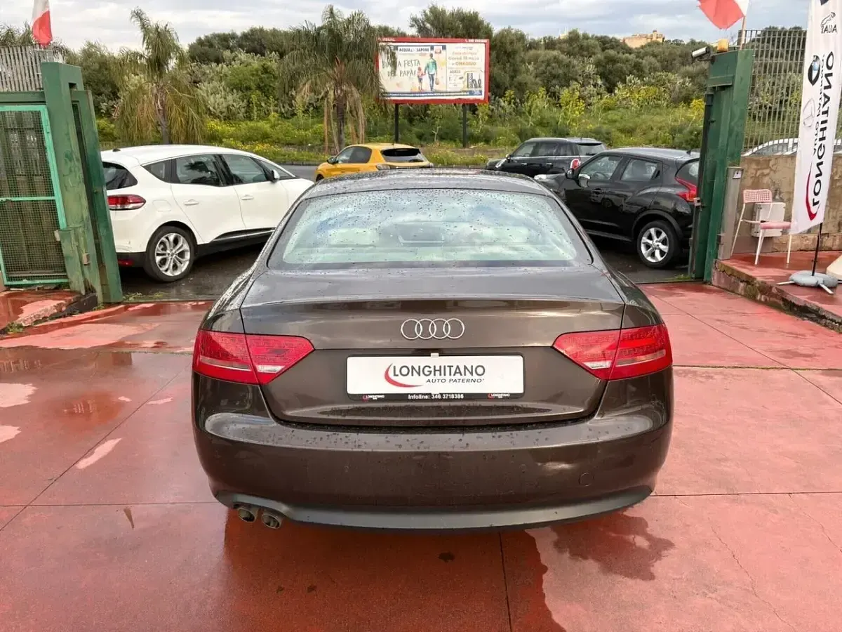 Usata Audi A5 176 CV (129 kW) 2012 Beige Coupé