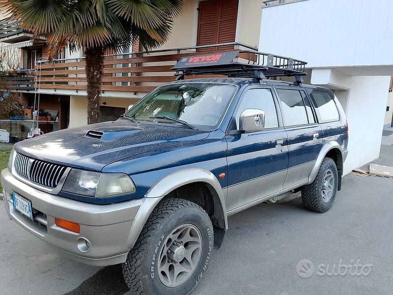 Usata Mitsubishi Pajero Sport 99 CV (72 kW) 1999 Blu SUV