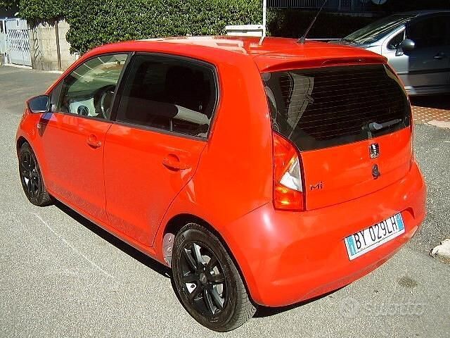 Usata Seat Mii Reference 60 CV (44 kW) 2012 Rosso Utilitaria
