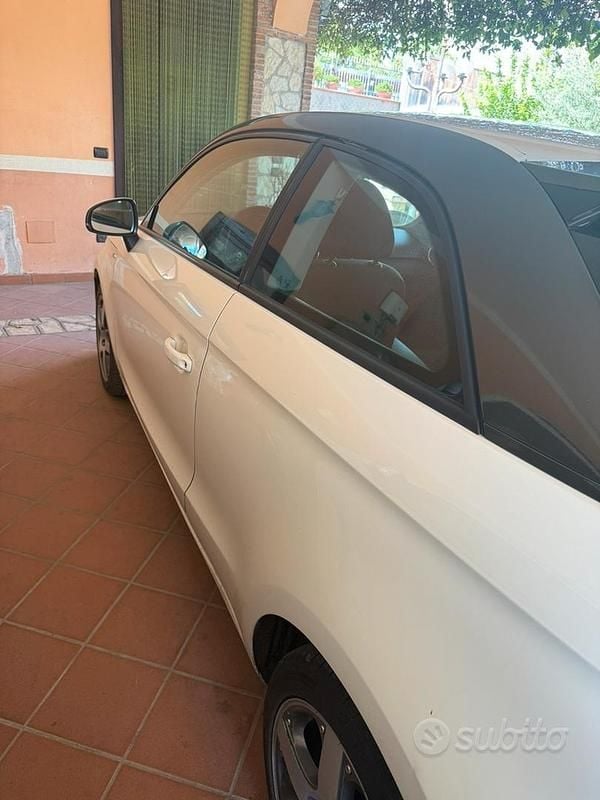 Usata Audi A1 116 CV (85 kW) 2012 Bianco Utilitaria