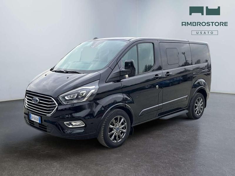 Usata Ford Tourneo Custom 185 CV (136 kW) 2022 Nero Furgone