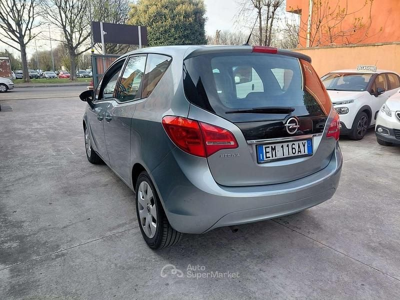 Usata Opel Meriva S 101 CV (74 kW) 2012 Grigio Monovolume