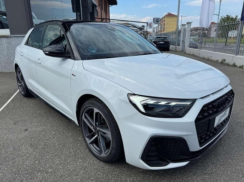 Usata Audi A1 Sportback S-Line 116 CV (85 kW) 2025 Bianco ghiaccio metallizzato Utilitaria
