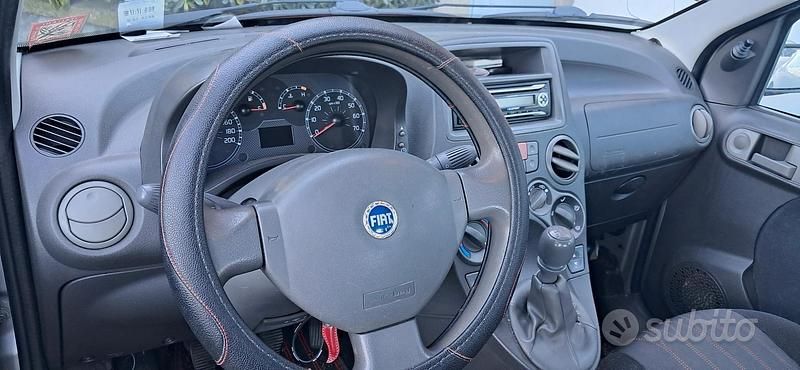 Usata Fiat Panda Dynamic 60 CV (44 kW) 2006 Grigio Berlina