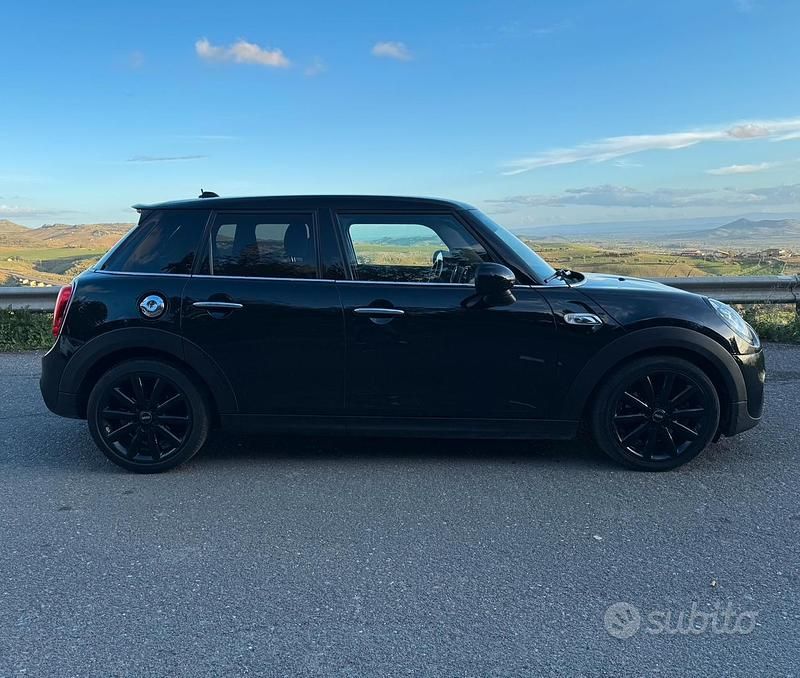 Usata Mini John Cooper Works 170 CV (125 kW) 2018 Utilitaria