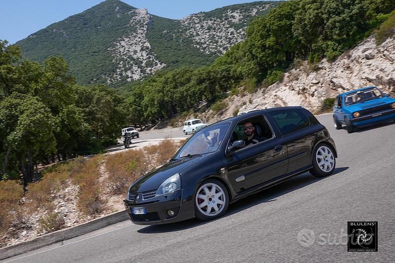 Usata 2001 Renault Clio II R.S. | 7000 € (Ottimo prezzo) - Immagine 1/4