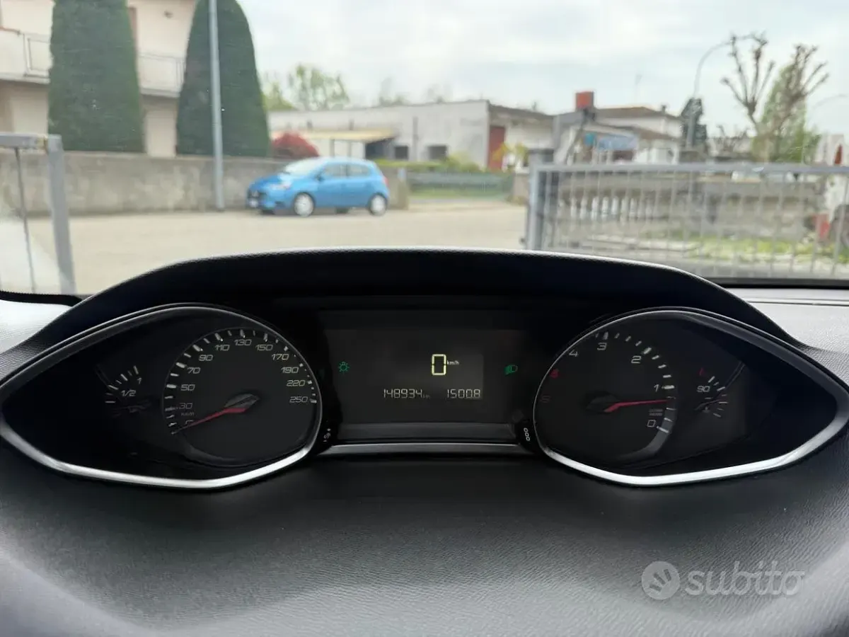 Usata Peugeot 308 116 CV (85 kW) 2014 Nero Station wagon