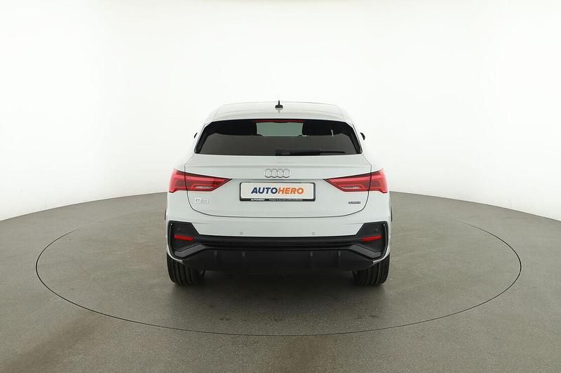 Usata Audi Q3 Sportback S-Line 200 CV (147 kW) 2021 Bianco SUV