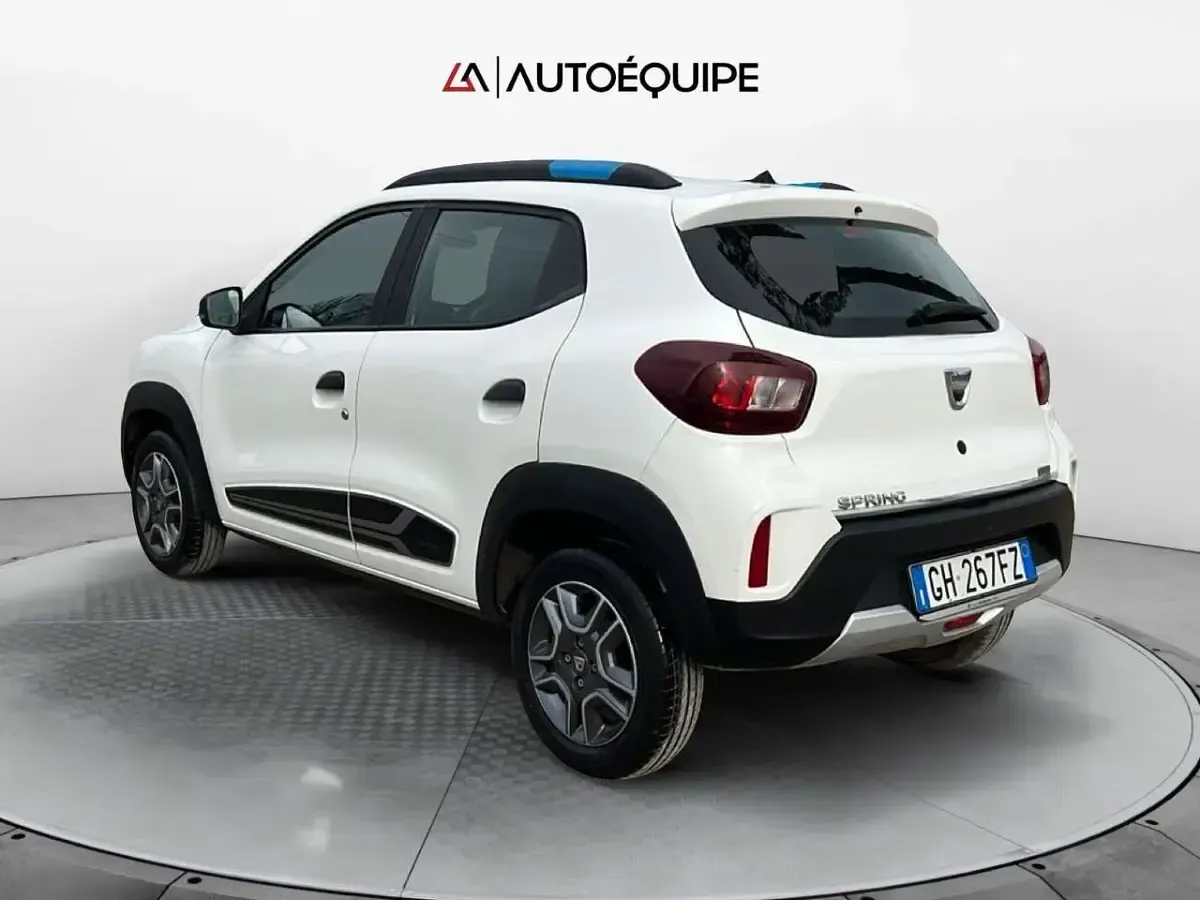 Usata Dacia Spring Comfort Plus 33 kW (45 CV) 2021 Bianco Utilitaria