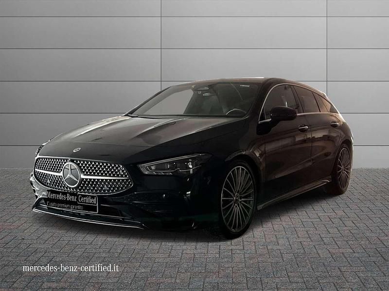 Nero Usata 2024 Mercedes CLA200 Shooting Brake Advanced Plus Station wagon | 35.900 € (Cara) - Immagine 1/4