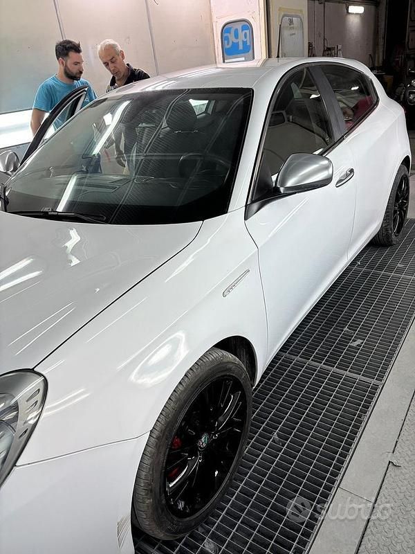 Usata Alfa Romeo Giulietta 120 CV (88 kW) 2016 Bianco Berlina