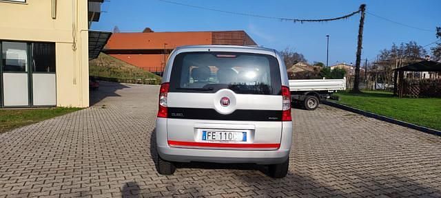 Usata Fiat Qubo Lounge 95 CV (69 kW) 2016 Argento Monovolume