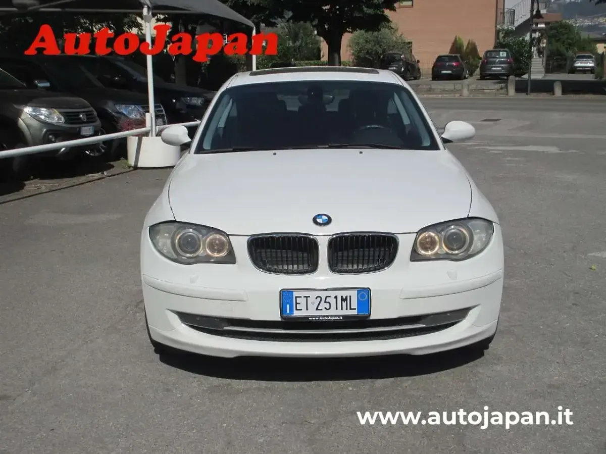 Usata BMW 120 Coupé 177 CV (130 kW) 2008 Bianco Coupé