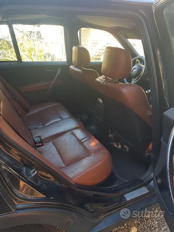 Usata BMW X3 150 CV (110 kW) 2005 Nero SUV