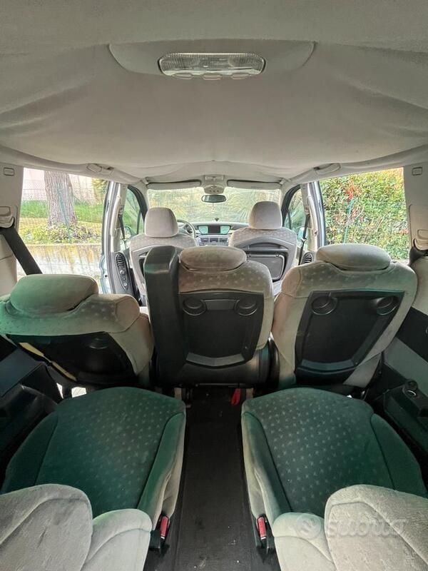 Usata Peugeot 807 107 CV (78 kW) 2005 Monovolume