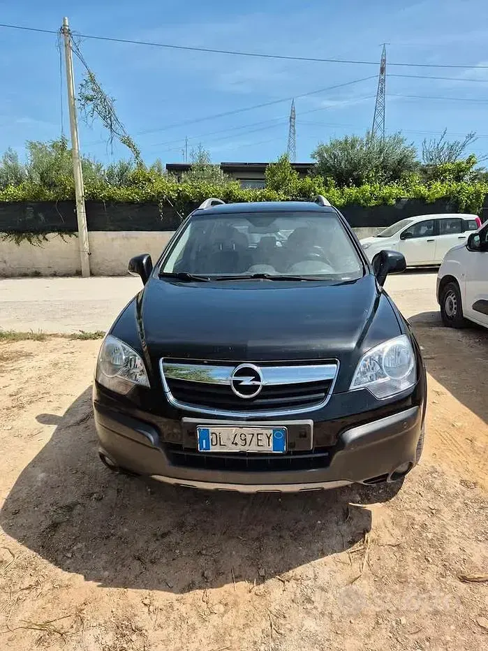 Usata Opel Antara 150 CV (110 kW) 2008 Nero SUV