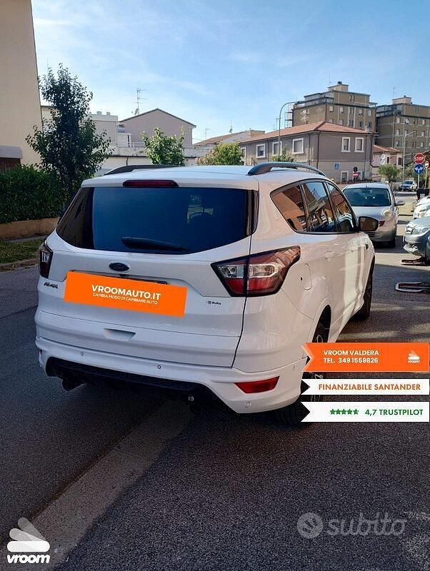 Usata Ford Kuga S 150 CV (110 kW) 2017 Bianco SUV