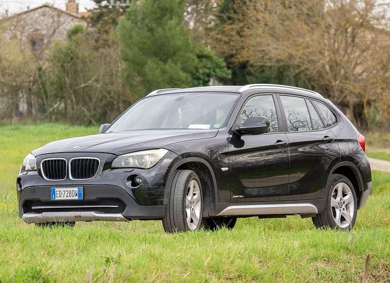 Usata BMW X1 143 CV (105 kW) 2010 Nero SUV