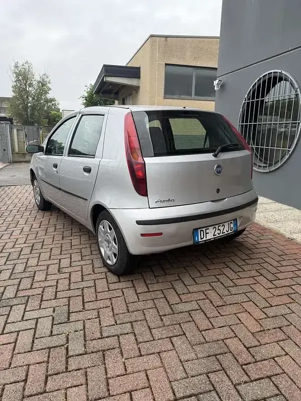 Usata Fiat Punto Classica 60 CV (44 kW) 2007 Utilitaria