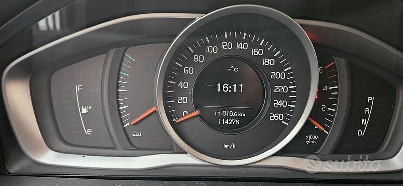 Usata Volvo V60 2015 Station wagon