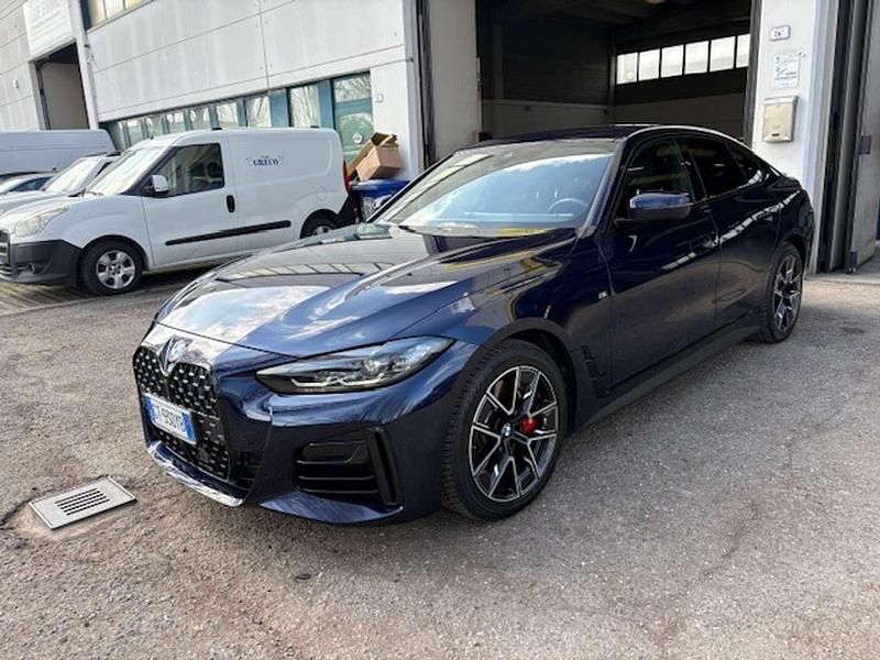 Usata BMW 420 M Sport 190 CV (139 kW) 2024 Blu/azzurro Berlina