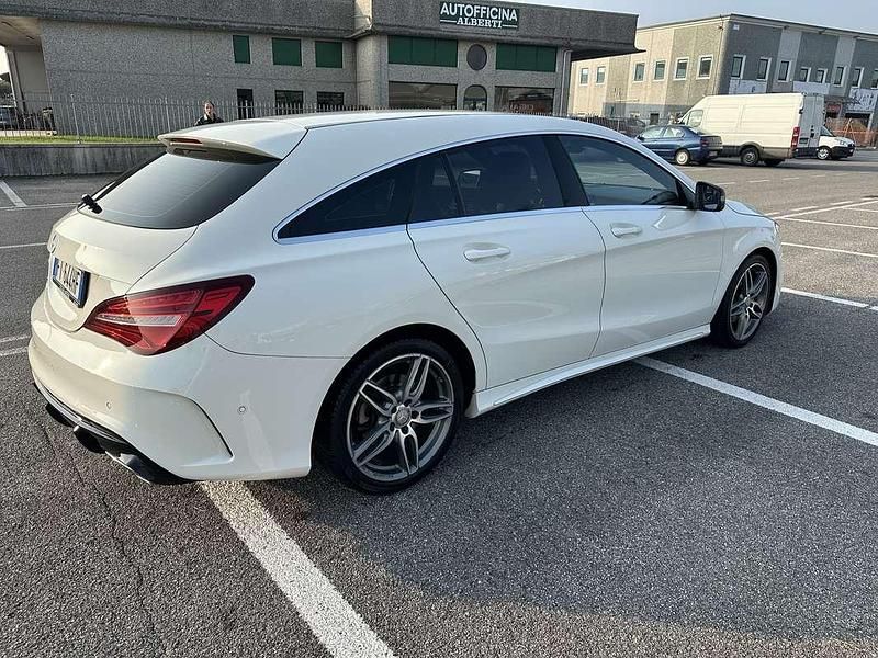 Usata Mercedes CLA180 Shooting Brake Night 109 CV (80 kW) 2016 Station wagon