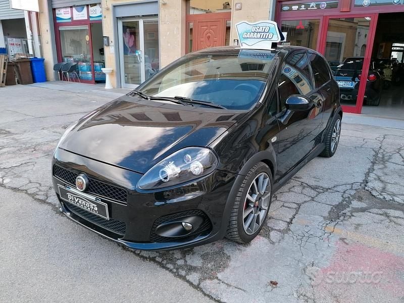 Usata Abarth Grande Punto 154 CV (113 kW) 2008 Nero Utilitaria