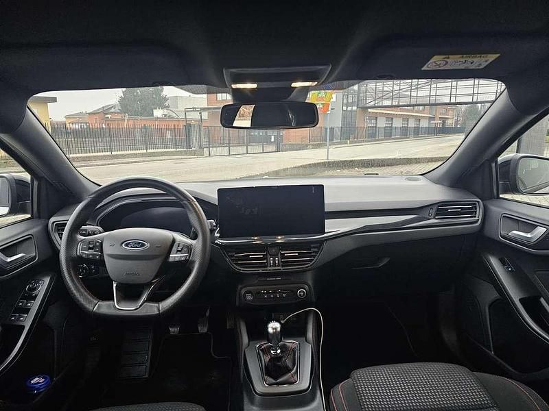 Usata Ford Focus ST-Line X 125 CV (91 kW) 2023 Grigio Berlina