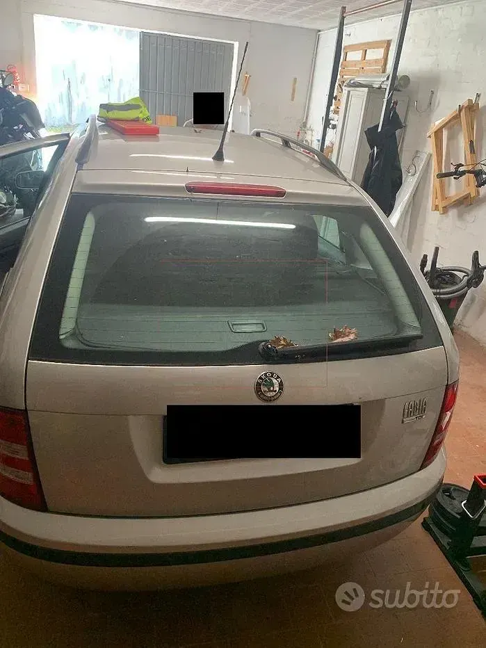 Usata Skoda Fabia 75 CV (55 kW) 2005 Grigio Station wagon