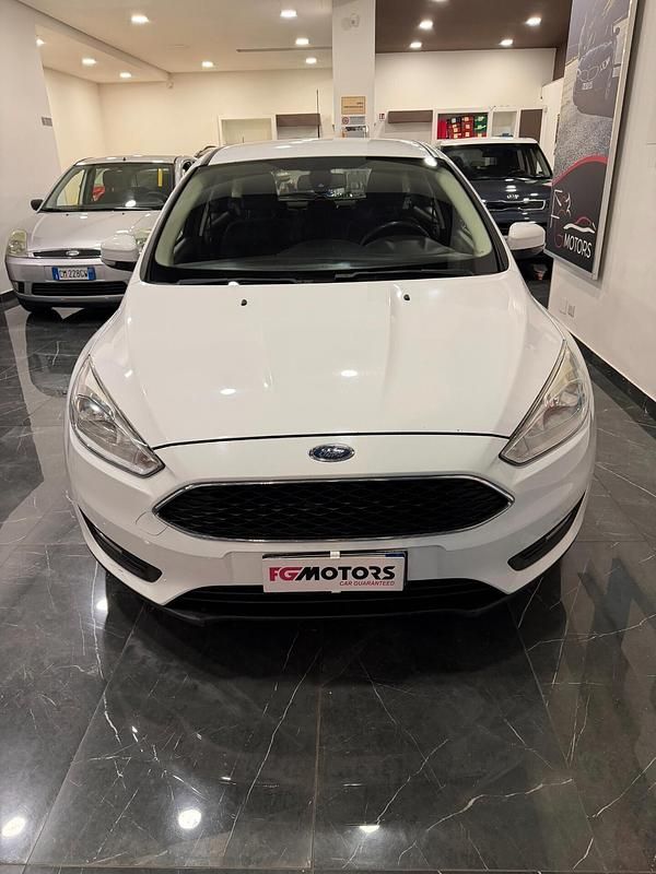 Usata Ford Focus Business Edition 119 CV (87 kW) 2016 Bianco Berlina