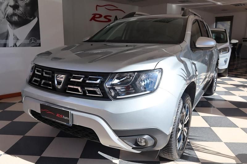 Argento Usata 2022 Dacia Duster Essentiel SUV | 14.500 € (Super prezzo) - Immagine 1/4