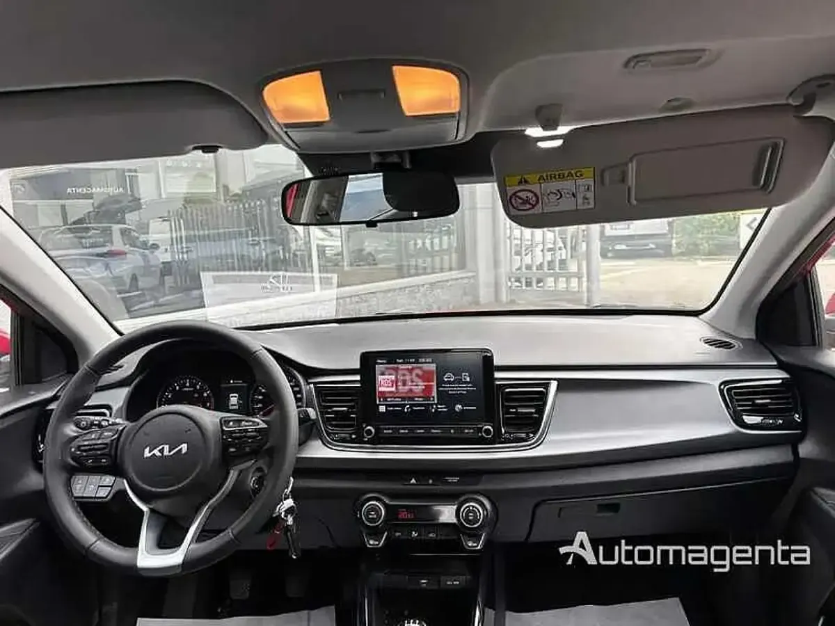 Usata Kia Rio Style 82 CV (60 kW) 2023 Rosso