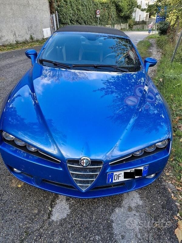 Usata Alfa Romeo Spider 185 CV (136 kW) 2006 Cabrio