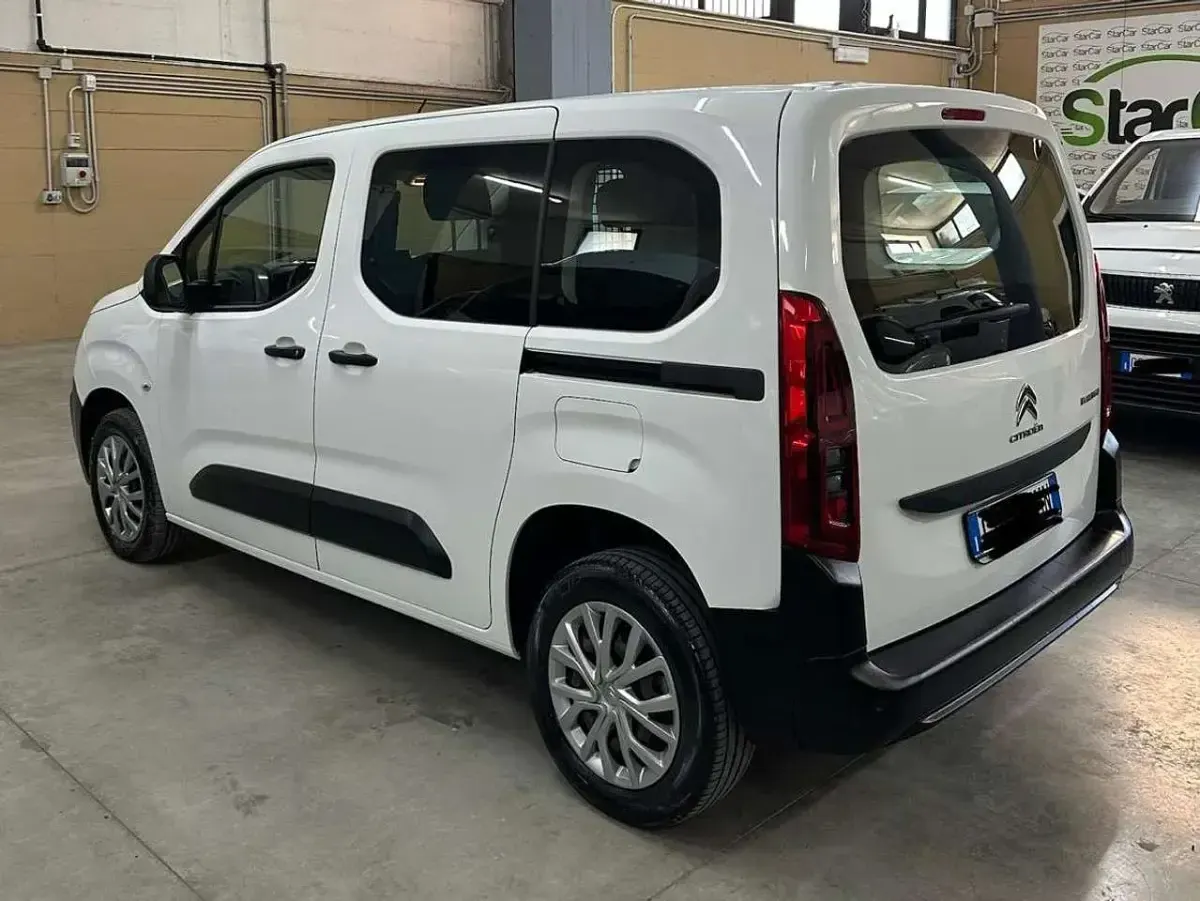Usata Citroën e-Berlingo 131 CV (96 kW) 2021 Bianco Station wagon