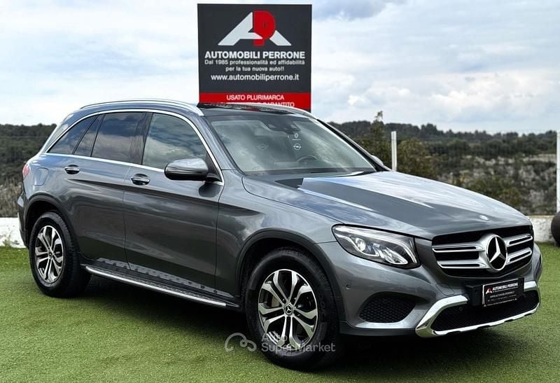 Usata Mercedes GLC220 170 CV (125 kW) 2017 Grigio SUV