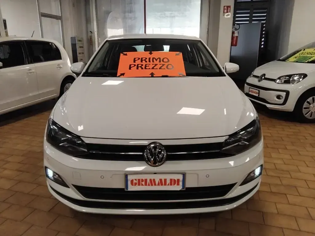 Usata VW Polo Comfortline 80 CV (58 kW) 2019 Pure white / pastello Utilitaria