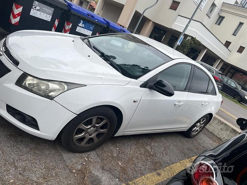 Usata Chevrolet Cruze 163 CV (119 kW) 2012 Bianco Berlina